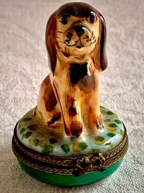 Vintage Rochard Limoges France Hand Painted Spaniel Trinket Box Porcelain